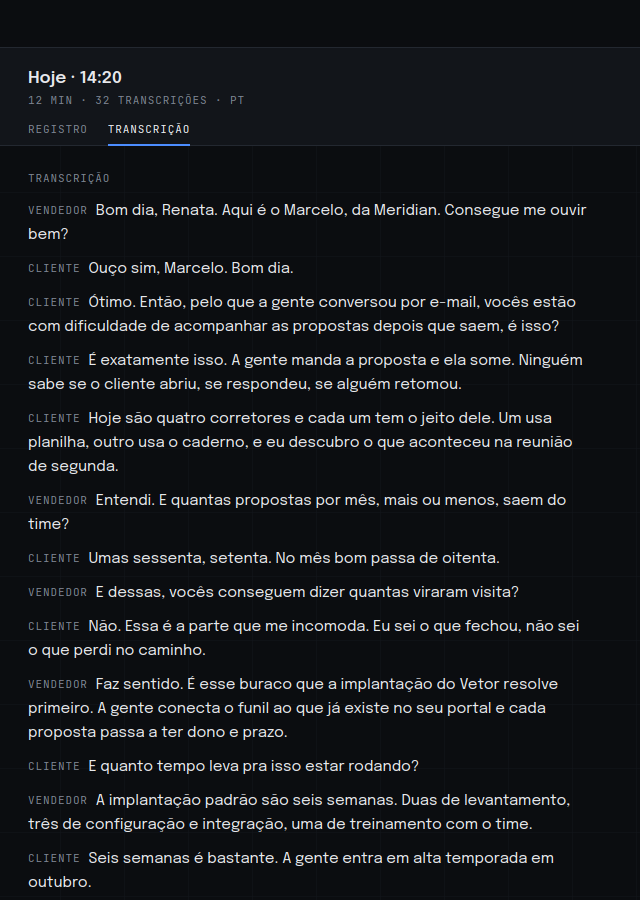 A transcrição completa de uma call no Auris, com cada linha marcada como vendedor ou cliente.